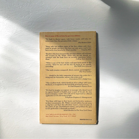 The Elements of Style (Third Edition) by William Strunk Jr. and E.B. White - Picture 2 of 5